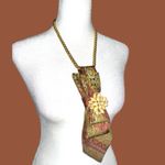 “Dainty Dapper”Vintage Paisley Necktie necklace with unique vintage brooch Red Photo 2