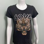 Chaser  Black Tiger Love Short Sleeve T-Shirt Photo 1