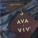 Ava & Viv Womens Cuffed Shorts Size 22W Denim Blue Stretch Button Fly Pockets Photo 5