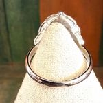 Avon Emerald Green Glass Ring Photo 3