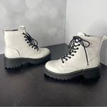 Madden Girl Carra Womens Rhinestone Lug Sole Ankle Boots White Paris Sz 5 Photo 3