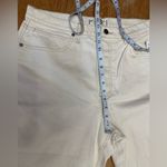 Free People We The NWT CRVY ivory raw hem cropped button fly denim size 33, 17” Photo 3