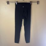 Lululemon  ALIGN 25” Black Leggings Size 2‎ Activewear Shaping Outdoor Photo 3
