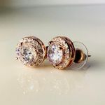 Crystal Stud Earrings Gold Photo 0