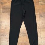 Motion, An Instagram Brand Adjustable Belt Hiking/Workout Pants Black Photo 5