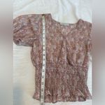 Paper Crane Paper and Crane XS Pink Paisley Faux Wrap VNeck Smocked Puff Sleeve Blouse. Photo 3