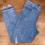 EXPRESS  Curvy High Rise Mom Jeans | Straight Leg Distressed | Size 8 Photo 0