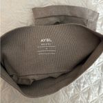 AYBL  Shorts Photo 2