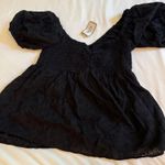 Vestique  Khloe Black Top  Photo 0