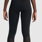 Gym Shark Cropped Leggings Photo 3