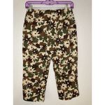 David Paul New York Capri Womens 4 Floral Camo Print Cotton Stretch USA Made Brown Photo 3