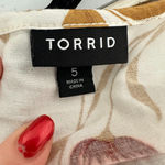 Torrid  Babydoll Challis Kimono Sleeve Top Floral Size 5 5x Feminine Flowy V Neck Photo 4