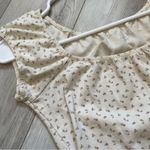 Brandy Melville Top eden floral crop womens Cream (one size) coquette feminine Photo 4