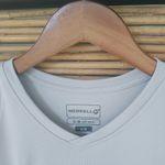 Merrell  Barefoot Opti-Wick L Short Sleeved Athletic Trail Top in Gray Orange Photo 6