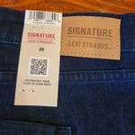 Signature Levi Strauss Midrise Shorts Size 26 Photo 2