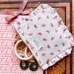 Sézane  Floral Cosmetic Pouch with Pink Accents Photo 1