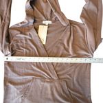 NWT TS by Thrive Taupe Women's V Neck Hoodie Size Small Photo 8