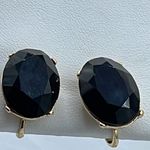 Trifari Vintage  ( crown) back facetted clip earrings Photo 6