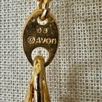 Avon gold tone and purple beaded long vintage necklace Photo 5