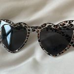 Forever 21 Heart Sunglasses Photo 0