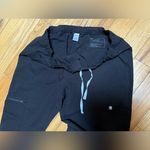 FIGS  Women's Scrubs Black Cargo Pants Photo 3