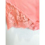 Cupcakes & Cashmere Irina Pink V Photo 3