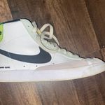 Nike Womens  blazers Photo 0