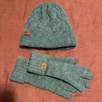 Knitted Hat And Gloves Green Photo 0