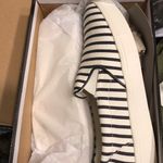 MIA  navy and white flat shoes Photo 1