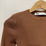 ZARA  Ribbed Shoulder Pad Long Sleeve Top Brown Capsule Minimalist Size M Photo 3