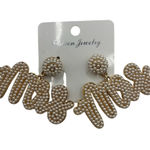 NWT “MRS” Faux Pearl Hanging Earrings Bachelorette Bridal Wedding Bride Photo 0