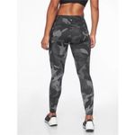 Athleta  Contender Legging Sz X-Small Camo Black Gray Zipper Pocket Activewear Photo 1
