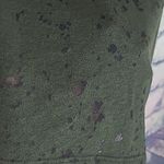 Evereve  X MICHAEL STARS BURNOUR STYLE ARMY GREEN BLACK ASYMMETRICAL TEE XS Photo 4