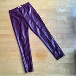 Sofia Vergara Rosa Jeggings, Zip Ankle, Burgundy, Vegan Faux Leather, Size 2 Red Photo 1