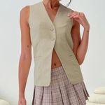 Princess Polly Beige vest Photo 0