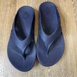 Oofos Ooriginal Dark Blue Sandals Flip Flops M 10 W 12 Photo 1