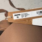 SKIMS  Sienna NWT fits everybody push up demi bra 34B Photo 5