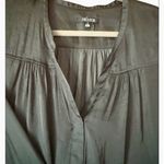 Nic+Zoe  Black Split V Long Sleeve Pullover Blouse NWOT Photo 2