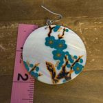 Dress Barn blue floral shell earrings Photo 2