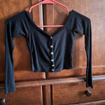 Windsor  Cropped off the shoulder Top Photo 0