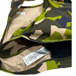 BASS OUTDOOR women Back Phone Pocket Removable Cups Racerback Bra Top Size M NWT Green Size M Photo 8