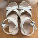 Vionic Reyna Leather Flatform Sandals Beige Cream Adjustable Straps - Size 8 Photo 1