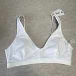 Lululemon Waterside V Swim Top C/D NWT White Tan Extra Small XS UV Quick Dry Photo 1