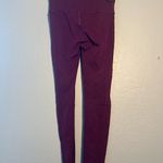 Fabletics  Burgundy High Waisted Straight Leg Workout Leggings SZ M Butt Lift Photo 6