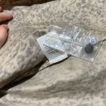 Talbots NWOT ‎ Leopard Button Down Size 4 Photo 8