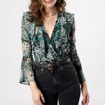 Band Of The Free New Floral Flare Long Sleeve Bodysuit Black Emerald Size Medium Photo 5