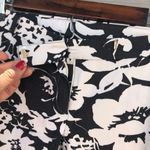 Capri dress pants Size Medium Black Photo 1