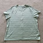Magellan outdoors NWOT  GREEN AND WHITE STRIPED TEE Photo 3