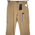 Lee Relaxed Fit Khaki Pedal Pushers NWT Size 6 Casual Khaki Capri Pants Photo 0