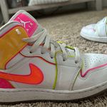 Nike Jordan 1 Mid Edge Glow Photo 1